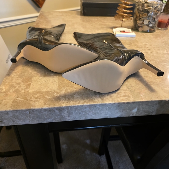 Nine West Black Croc-Embossed Heeled Boots - Picture 4 of 8